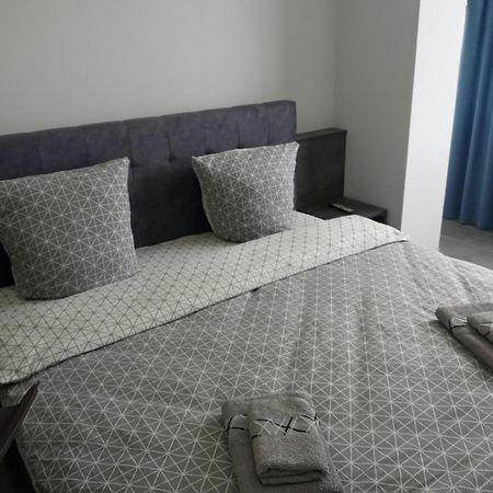 Luxury Central Apartment Ужгород Екстер'єр фото